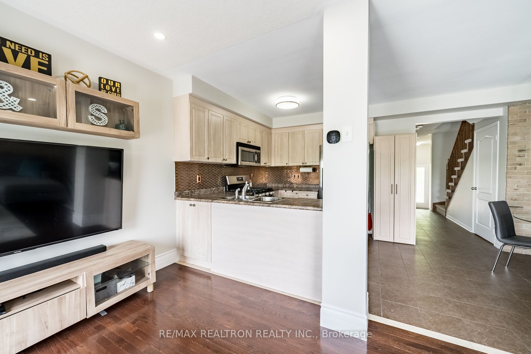 19 Lodestone Lane