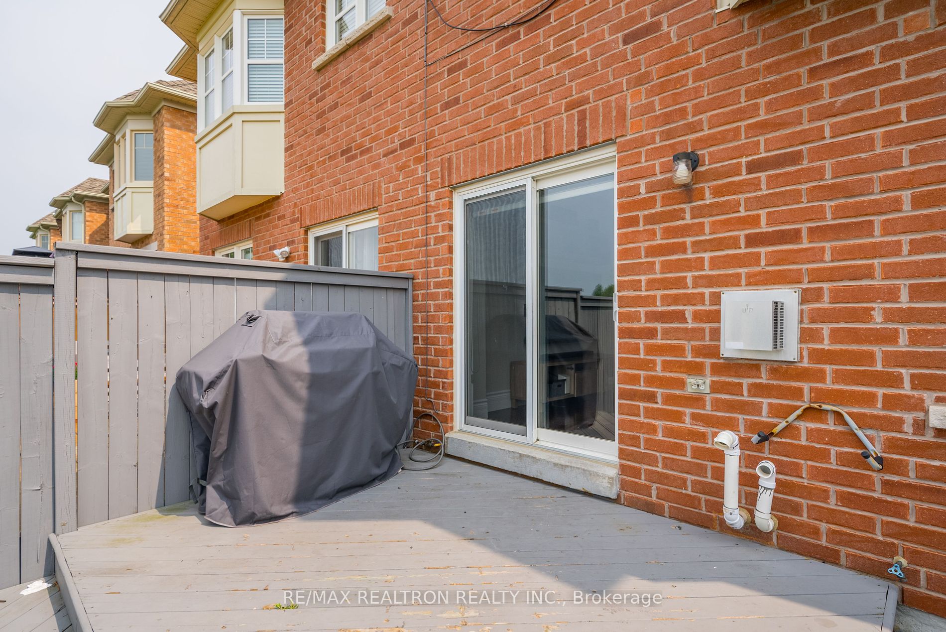19 Lodestone Lane