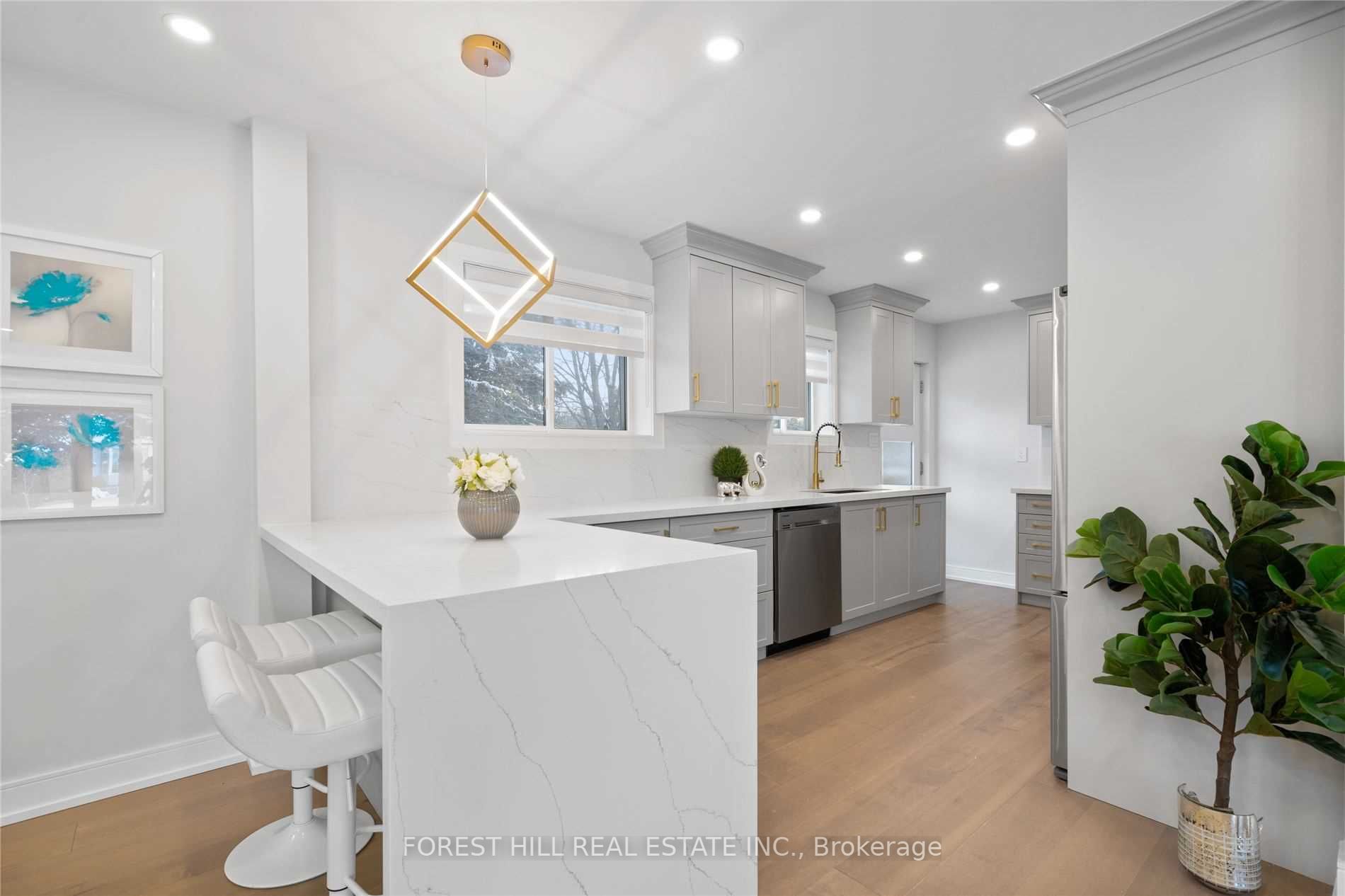 76 Gladman Avenue #Main