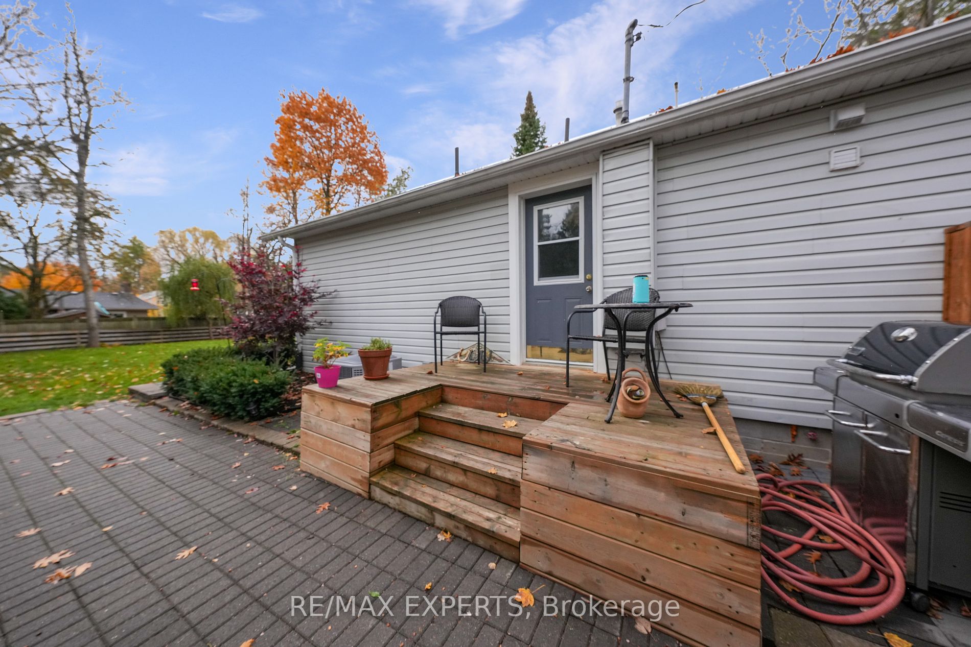 749 Happyvale Dr
