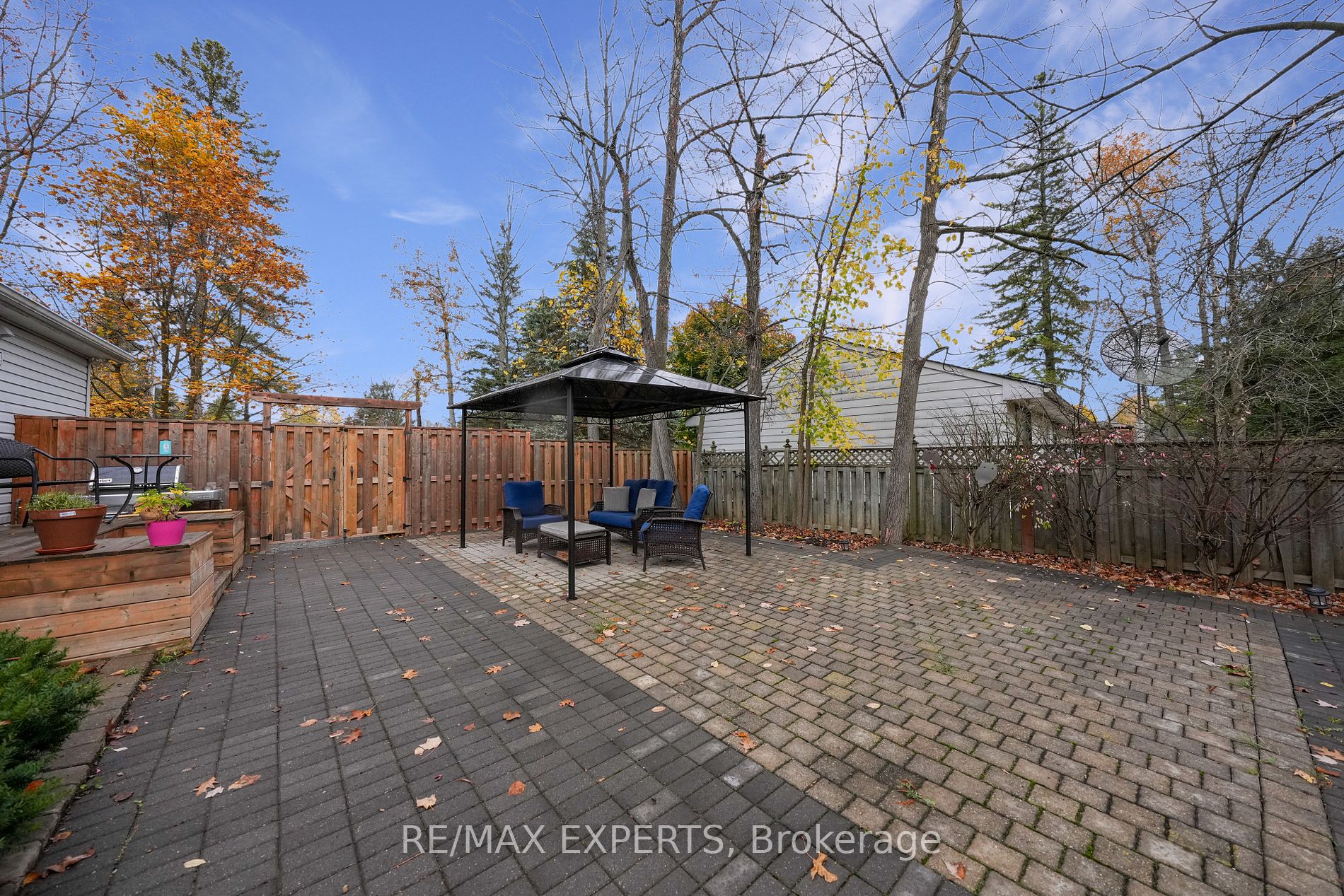 749 Happyvale Dr