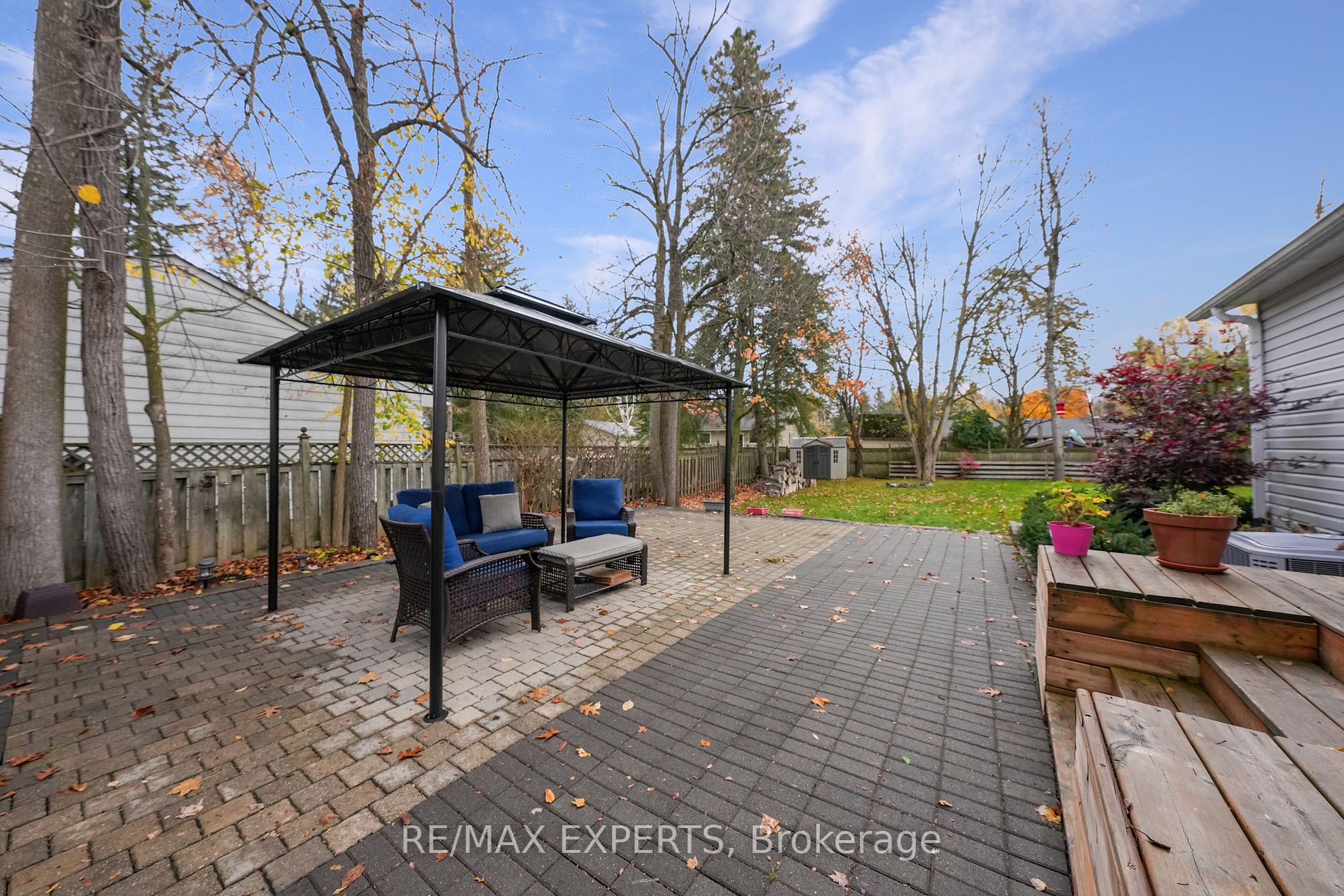 749 Happyvale Dr