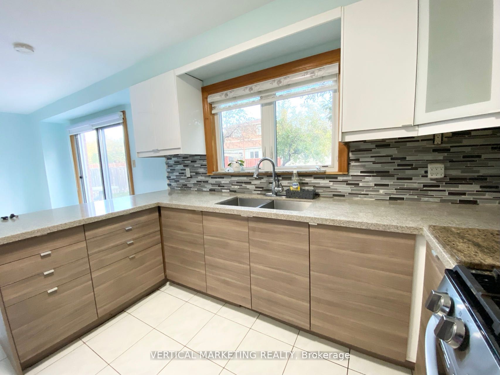 154 Timber Lane, #Upper