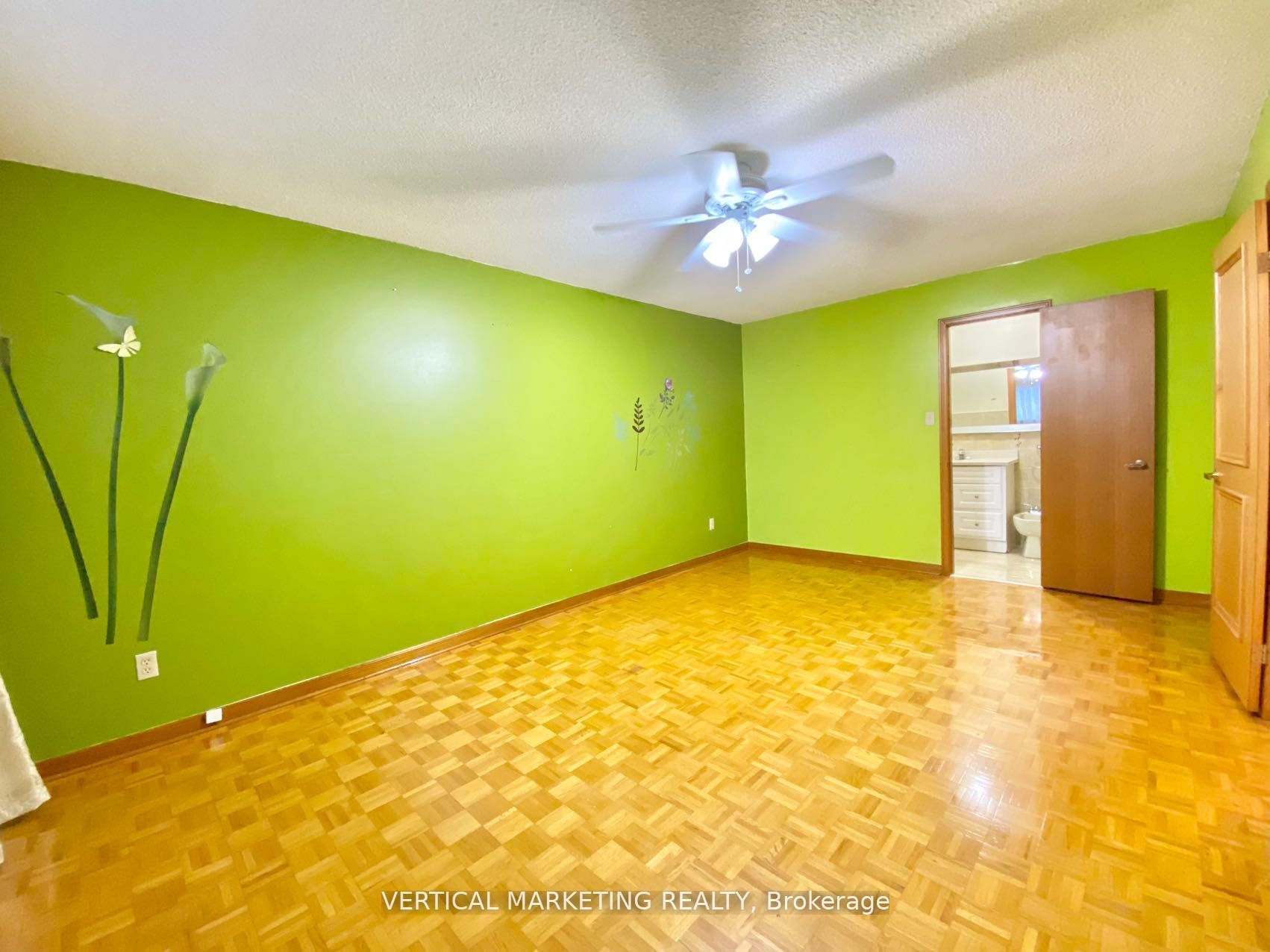 154 Timber Lane, #Upper