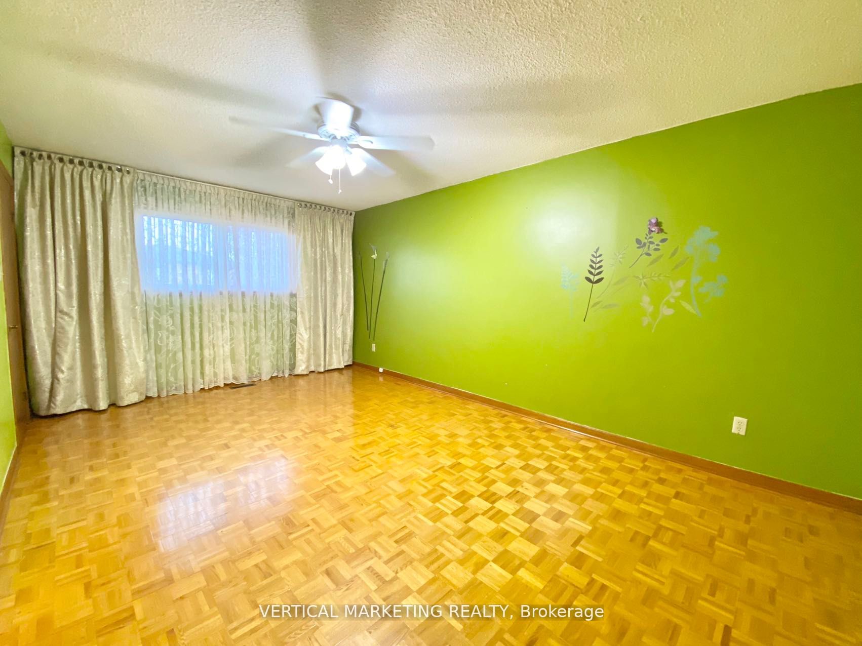 154 Timber Lane, #Upper