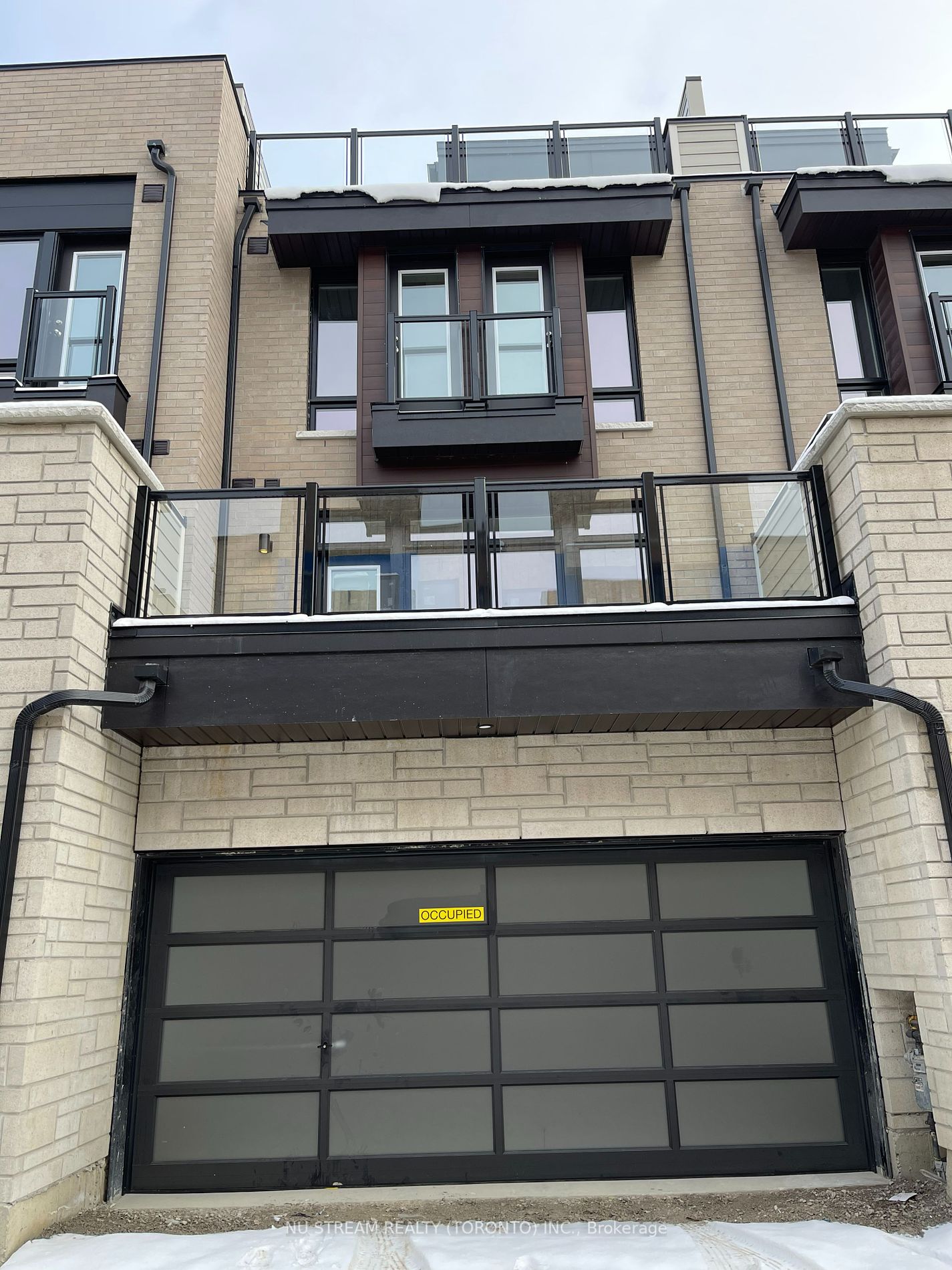 72 Ingersoll Lane