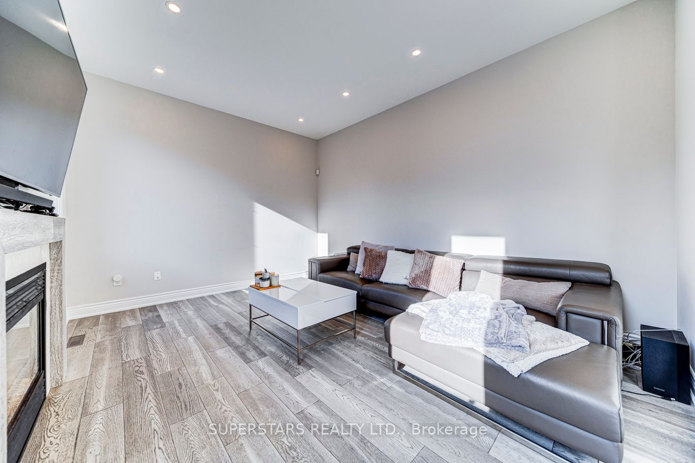 121 Majestic Drive