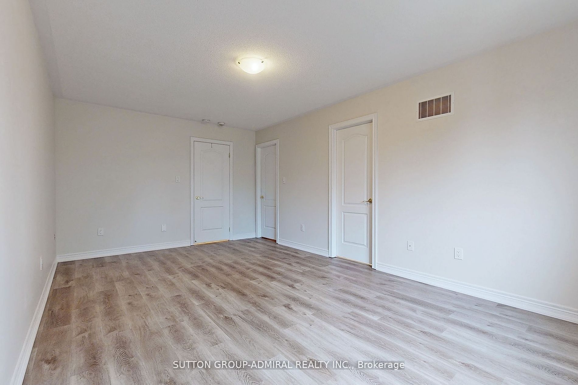 22 Greenwood Dr