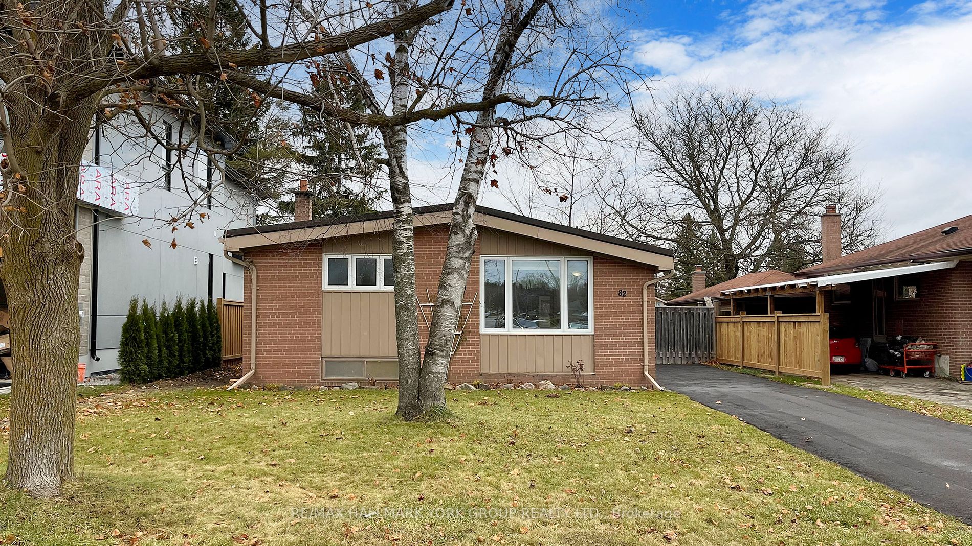 82 Murray Drive