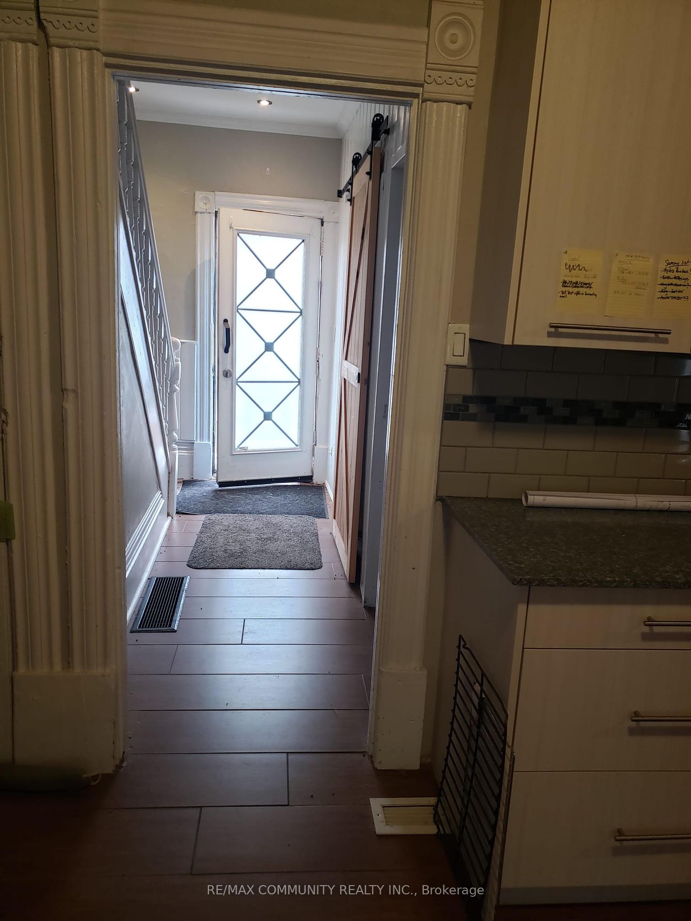 21 Forestell St