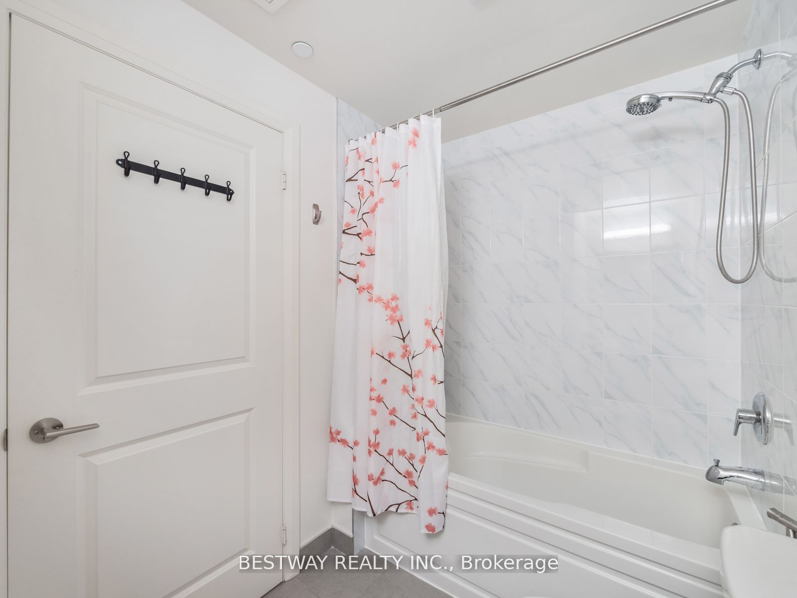 9506 Markham Rd, #605