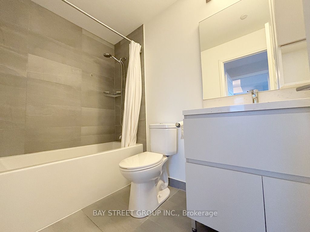 15 Water Walk Dr, #2010