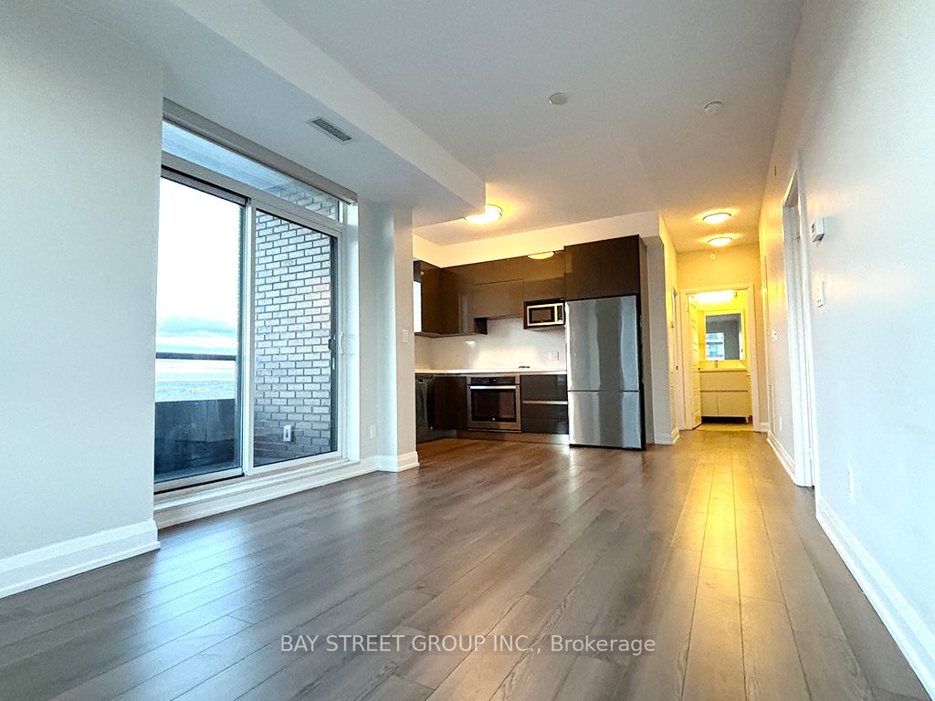 15 Water Walk Dr, #2010