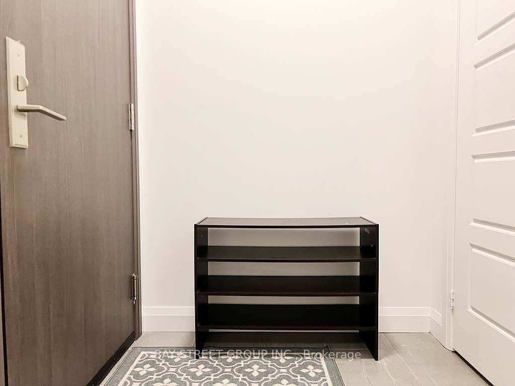 15 Water Walk Dr, #2010