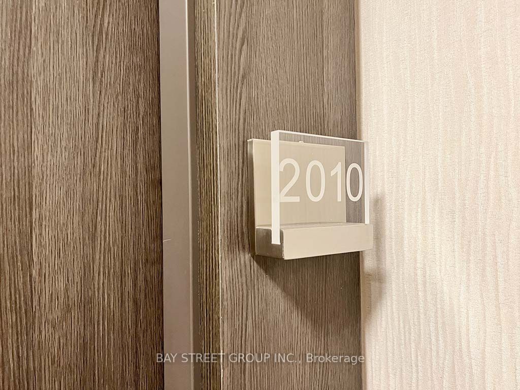 15 Water Walk Dr, #2010