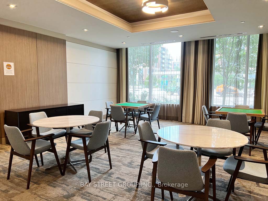 15 Water Walk Dr, #2010