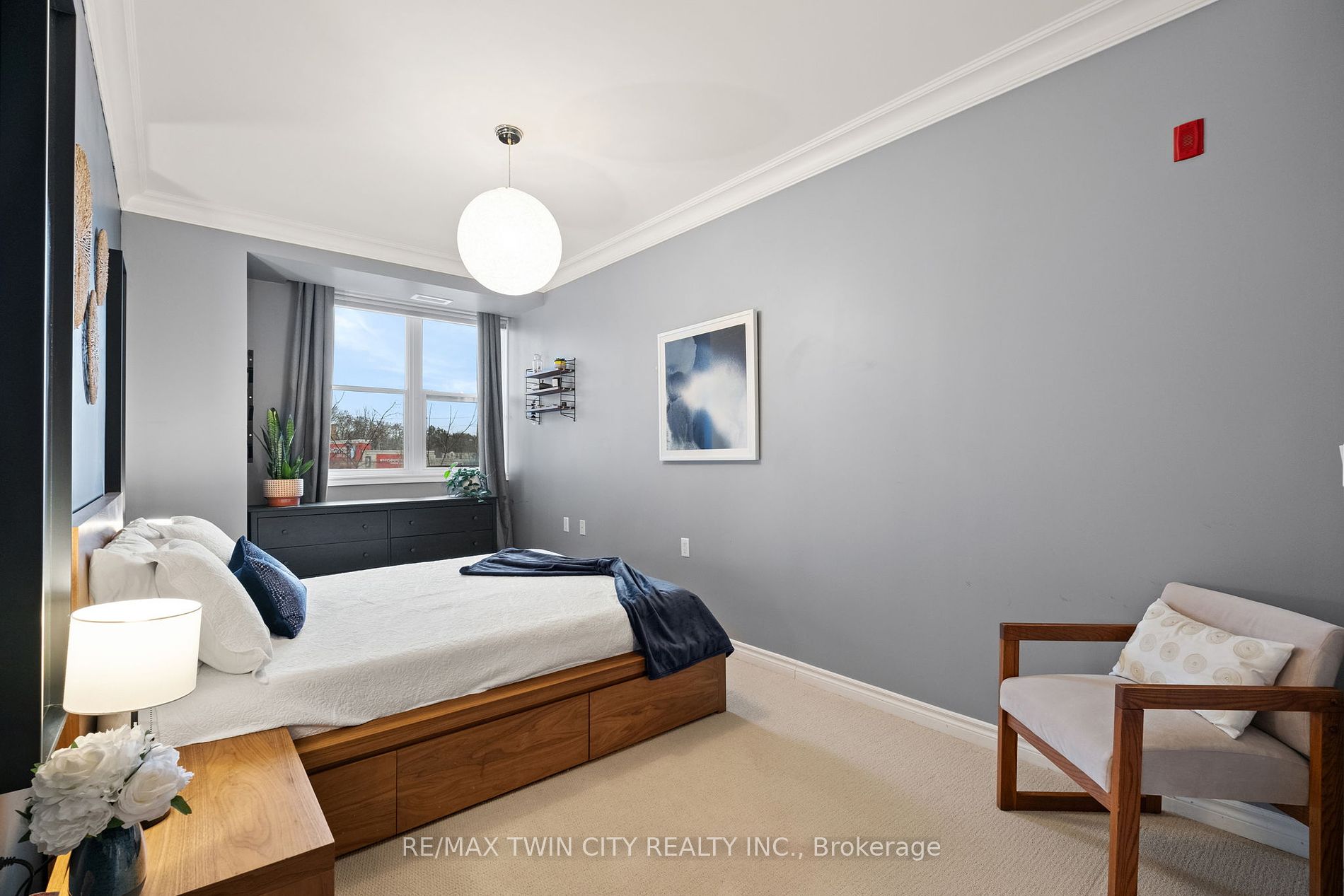 15450 Yonge St, #209