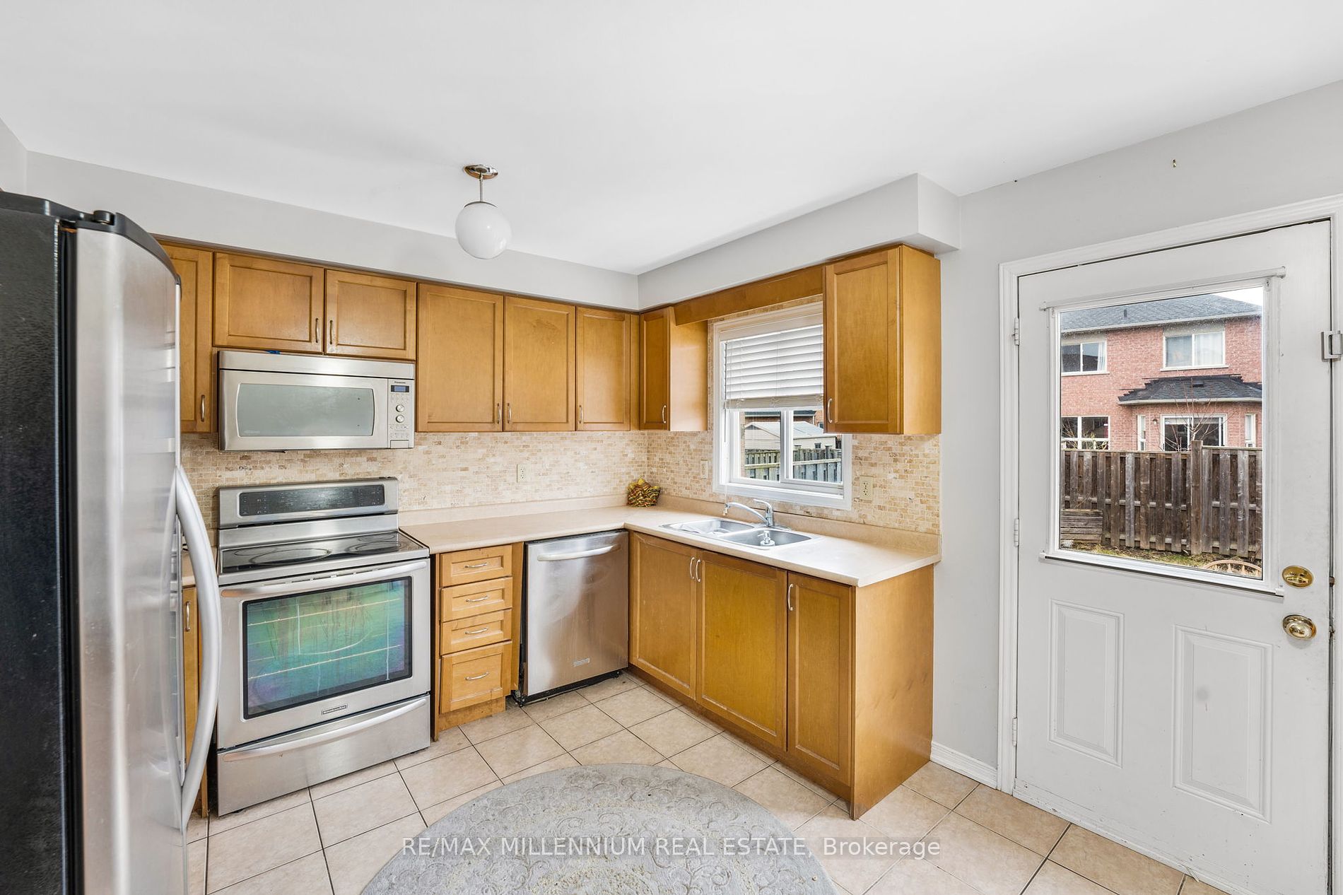 50 Argento Cres, #Upper