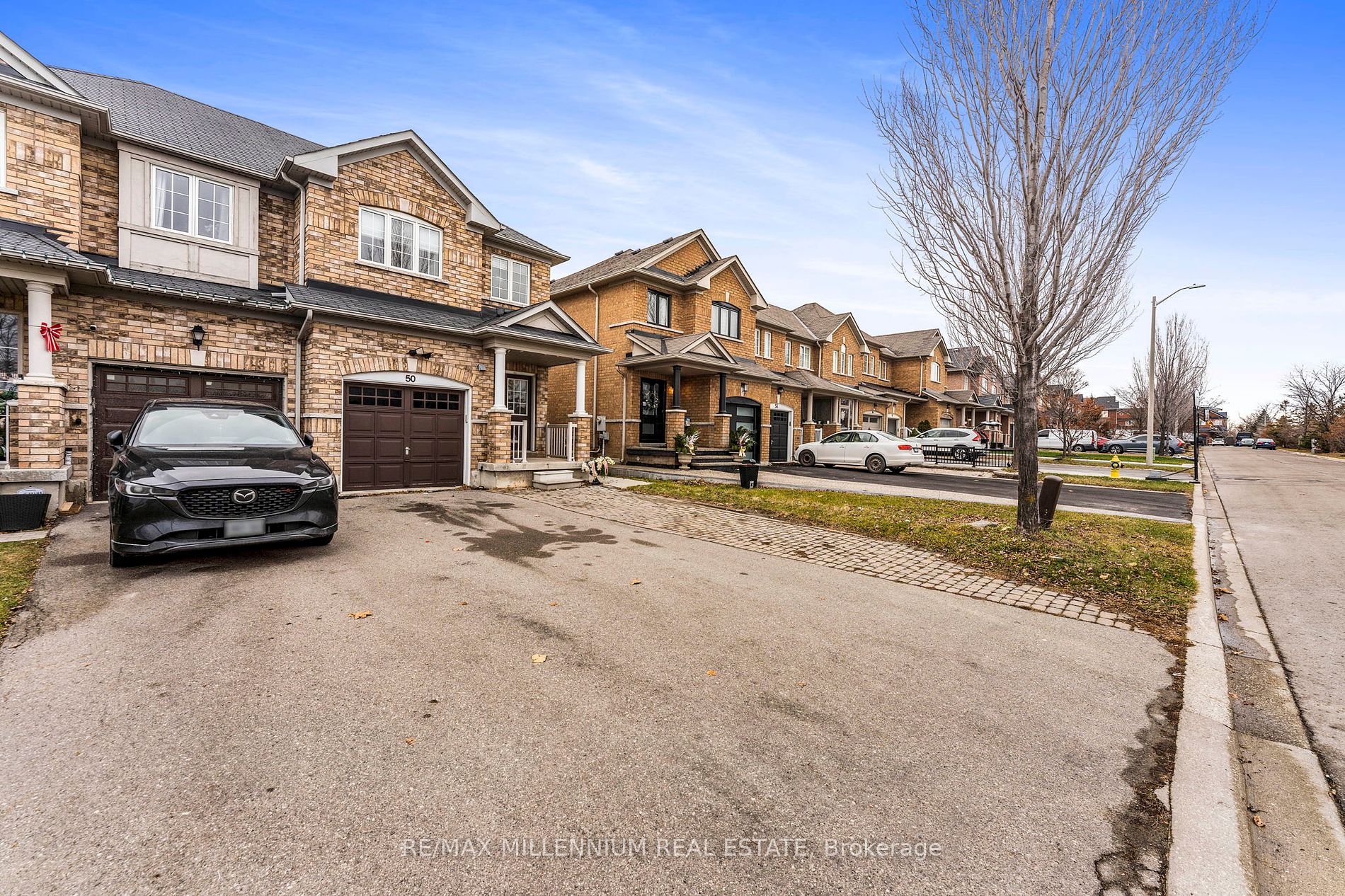 50 Argento Cres, #Upper