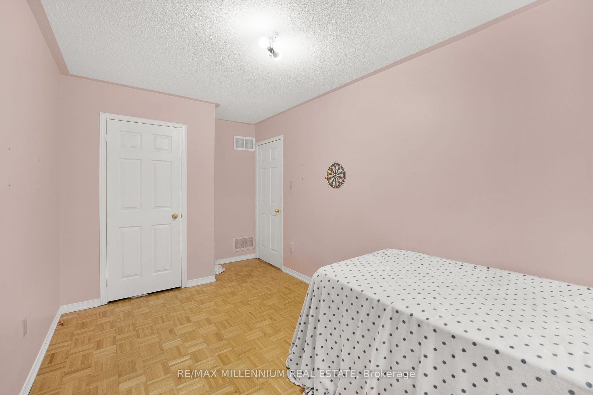 50 Argento Cres, #Upper
