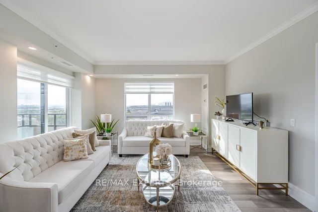9255 Jane St, #1211
