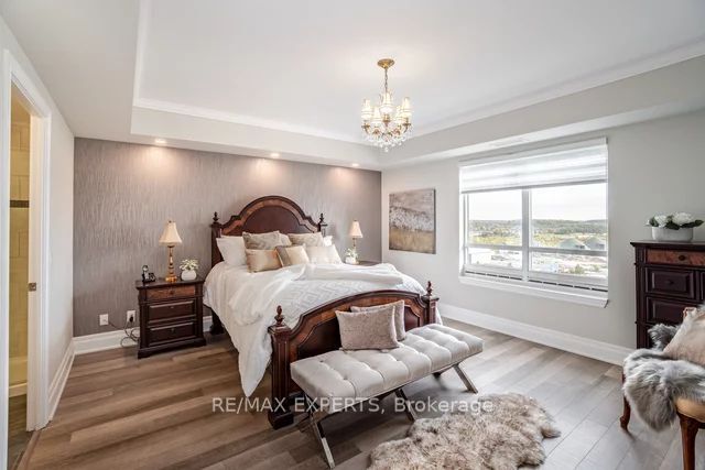 9255 Jane St, #1211