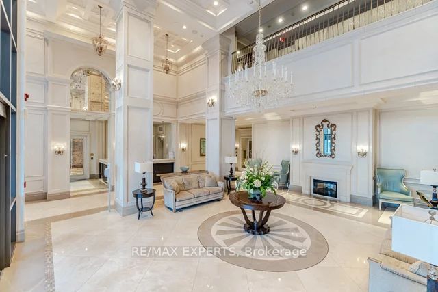 9255 Jane St, #1211