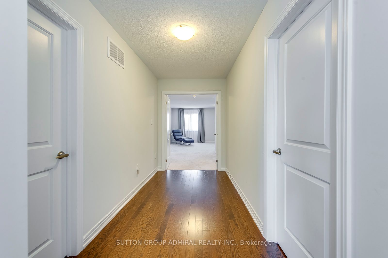 1328 Blackmore Street