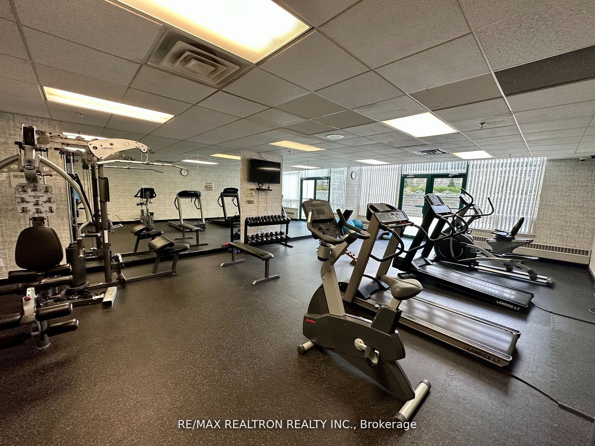110 Promenade Circ, #1709