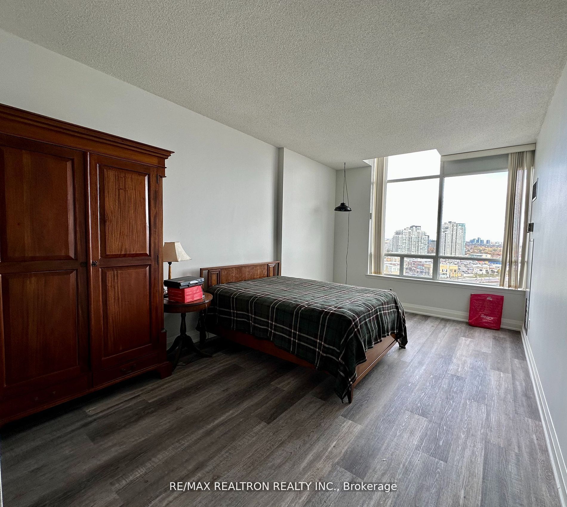 110 Promenade Circ, #1709