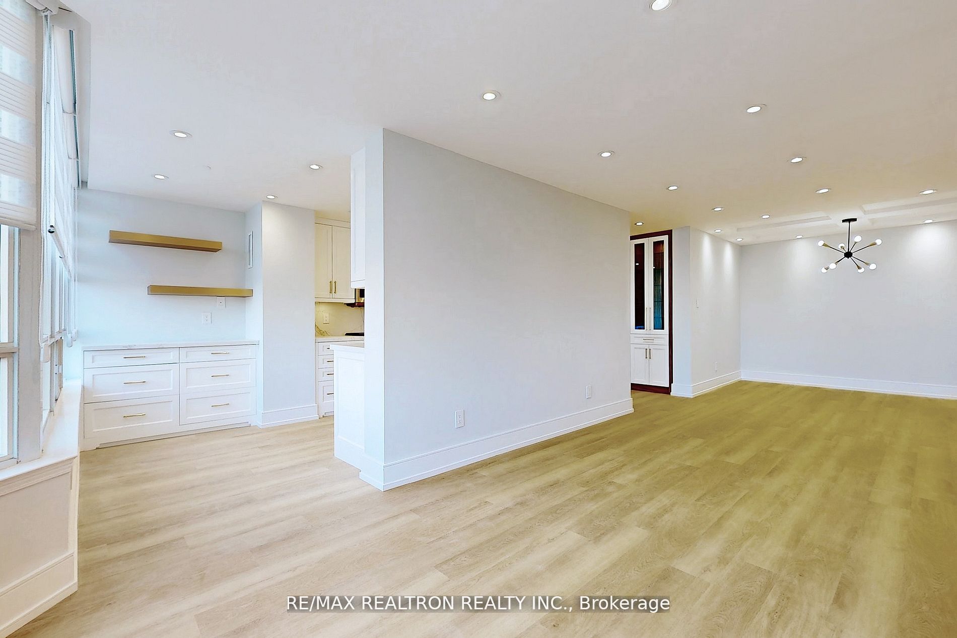 120 Promenade Circ, #609