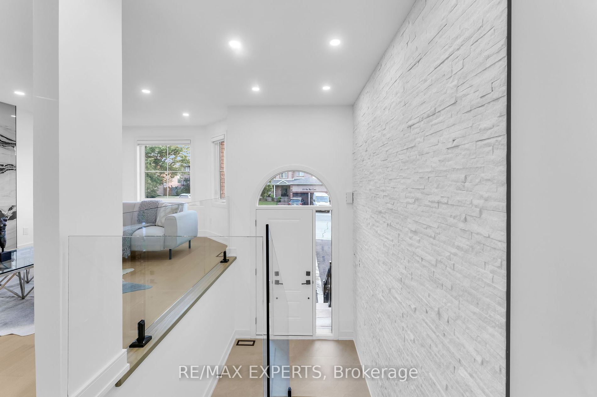 33 Fox Run Lane