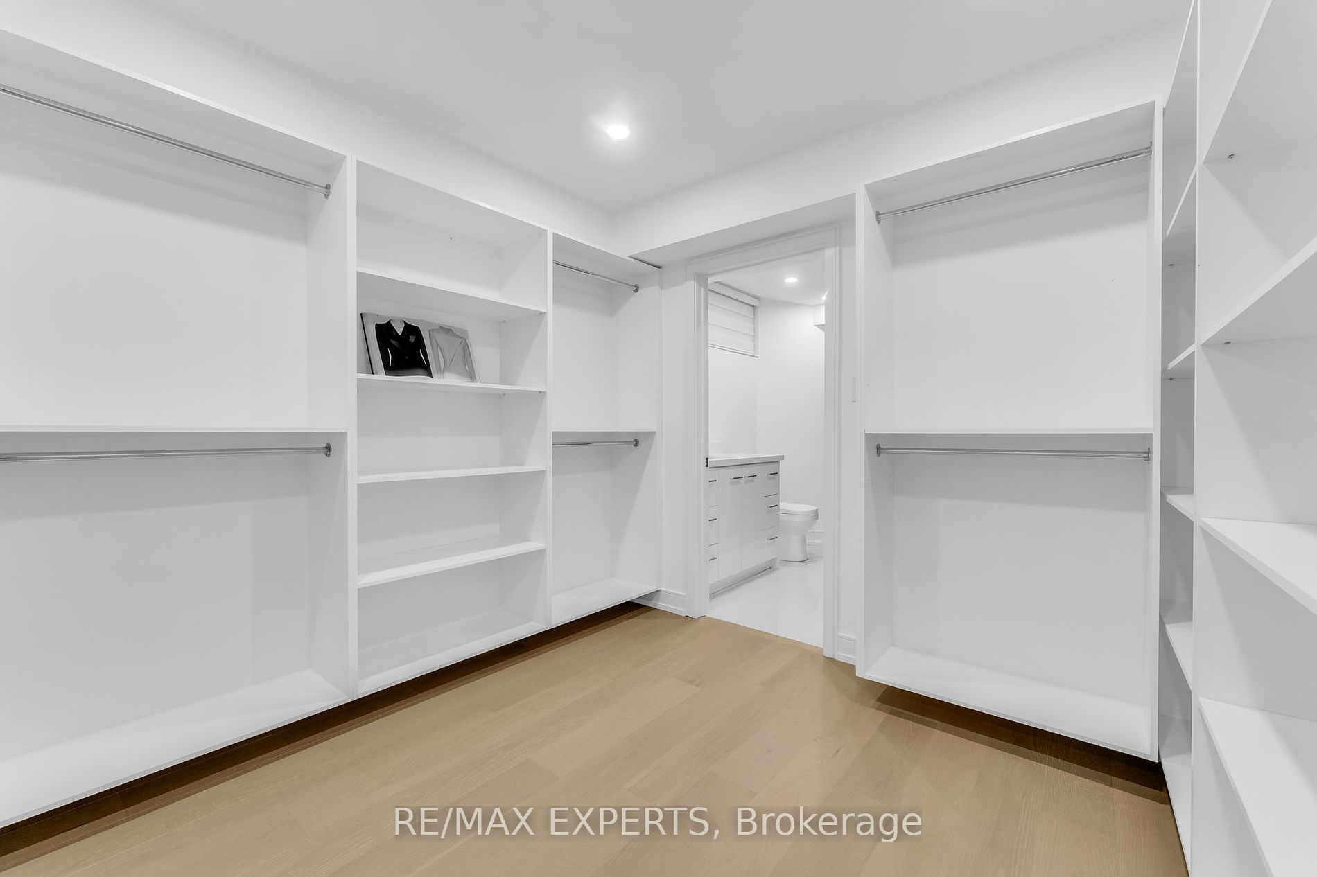33 Fox Run Lane