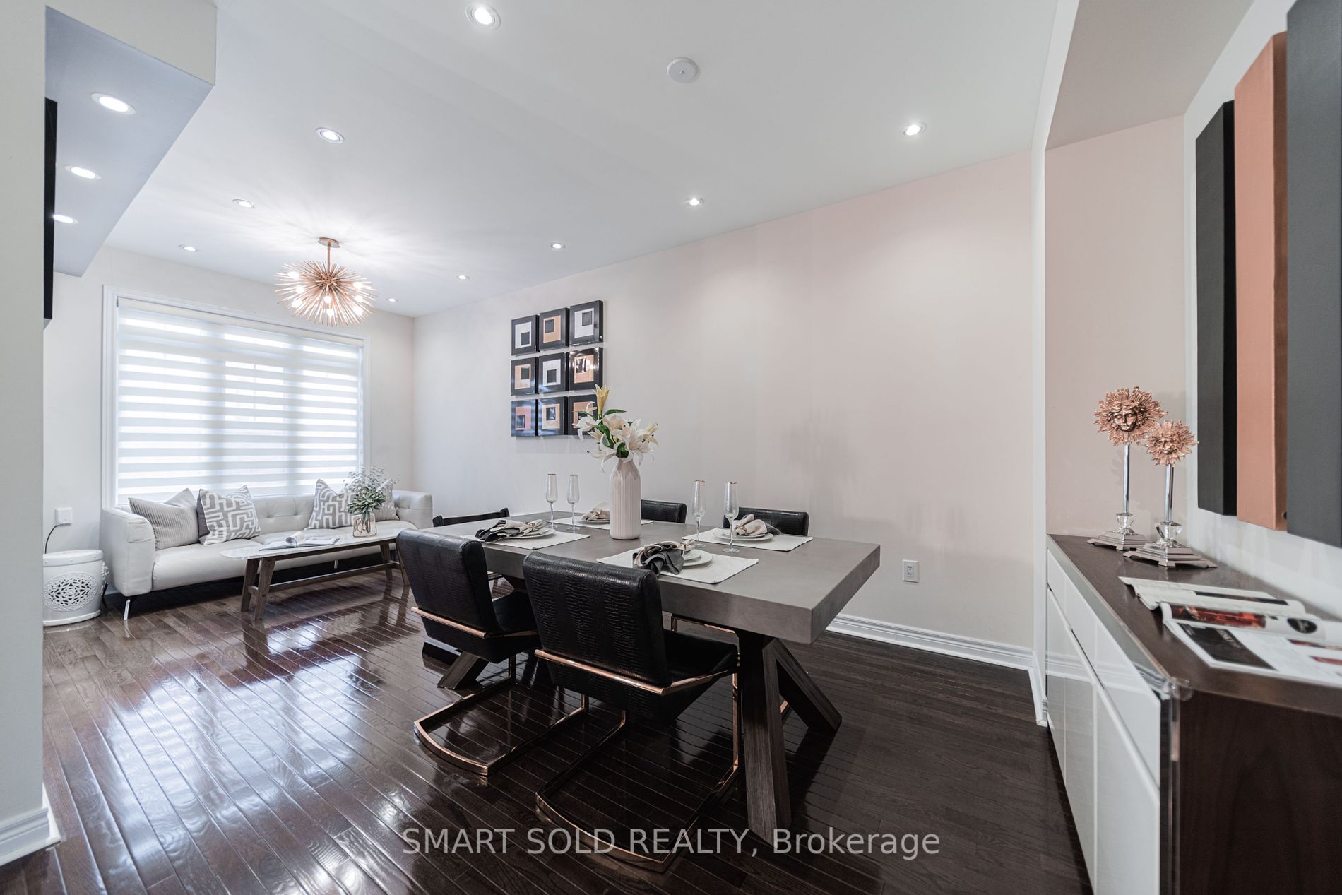 18 George Kirby St