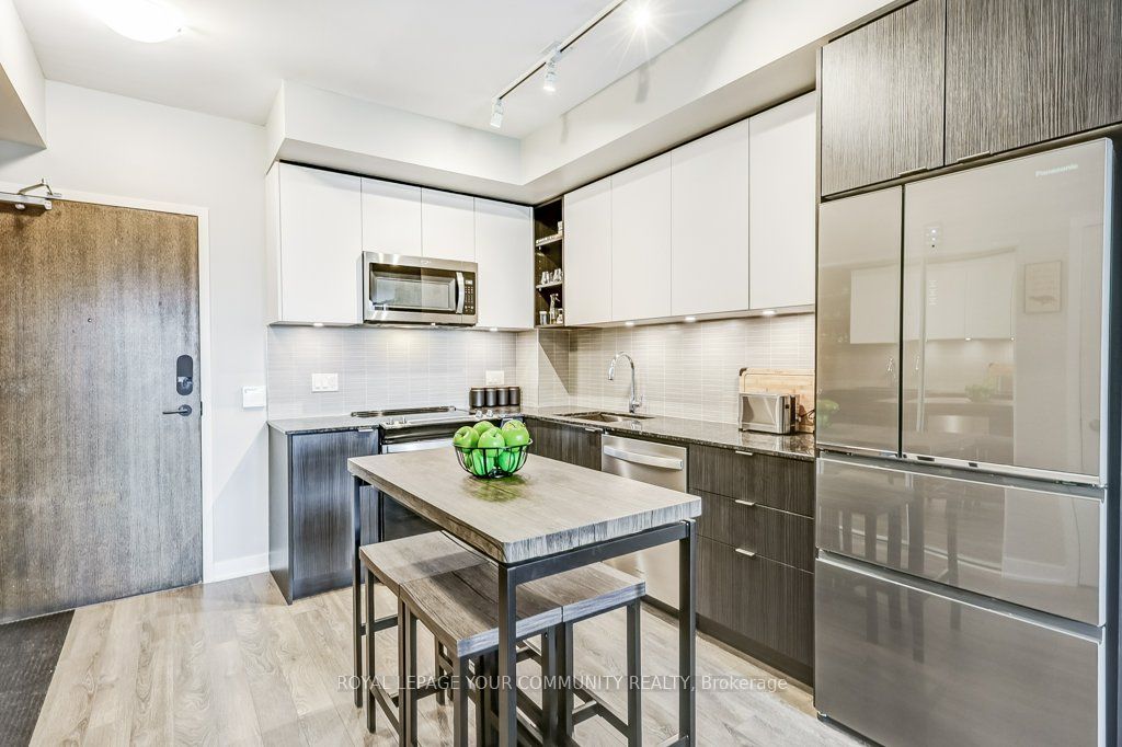 100 Eagle Rock Way, #602