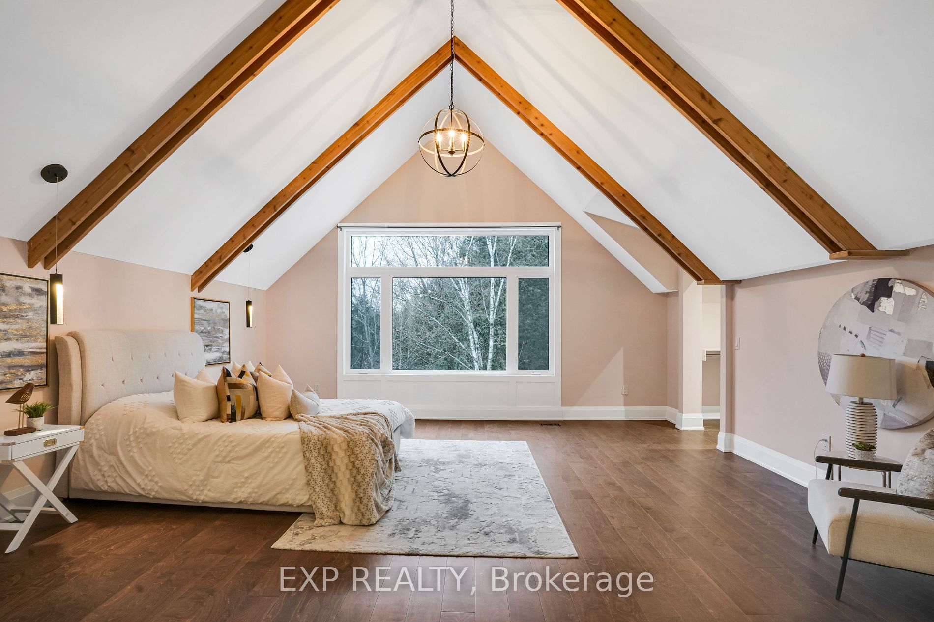 15 Glenview Heights Lane