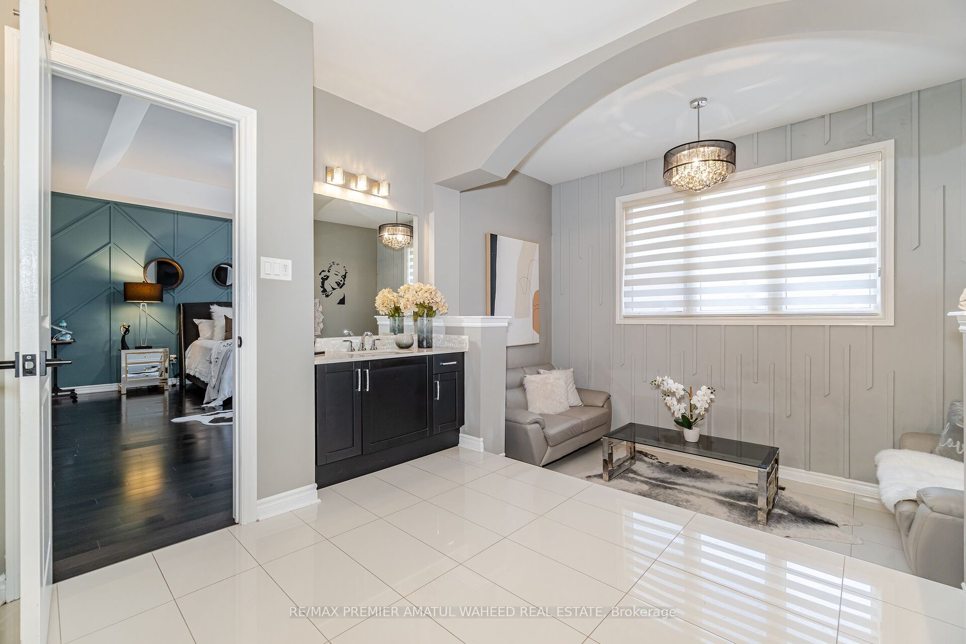 103 Garyscholl Road