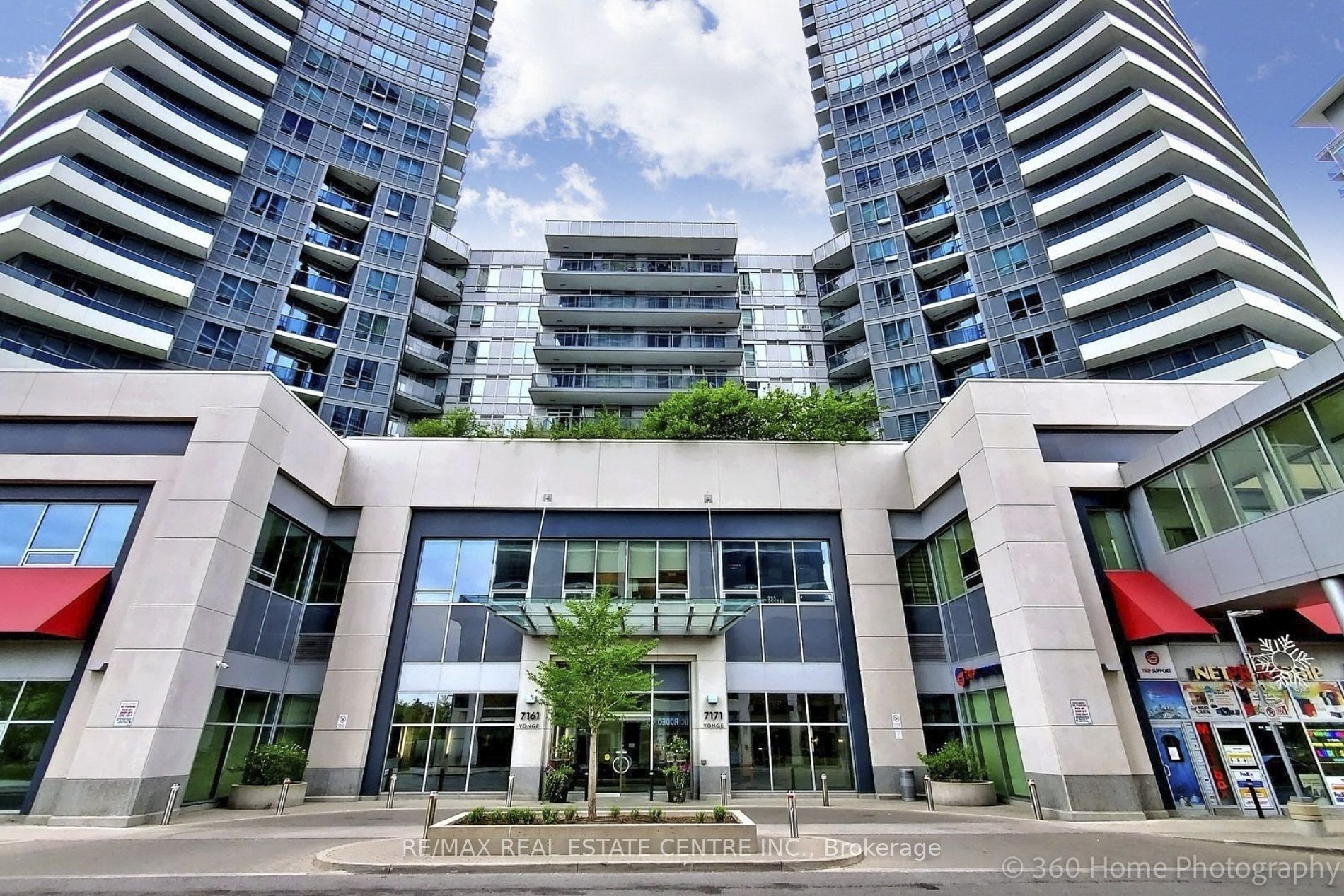 7171 Yonge St, #Lph307