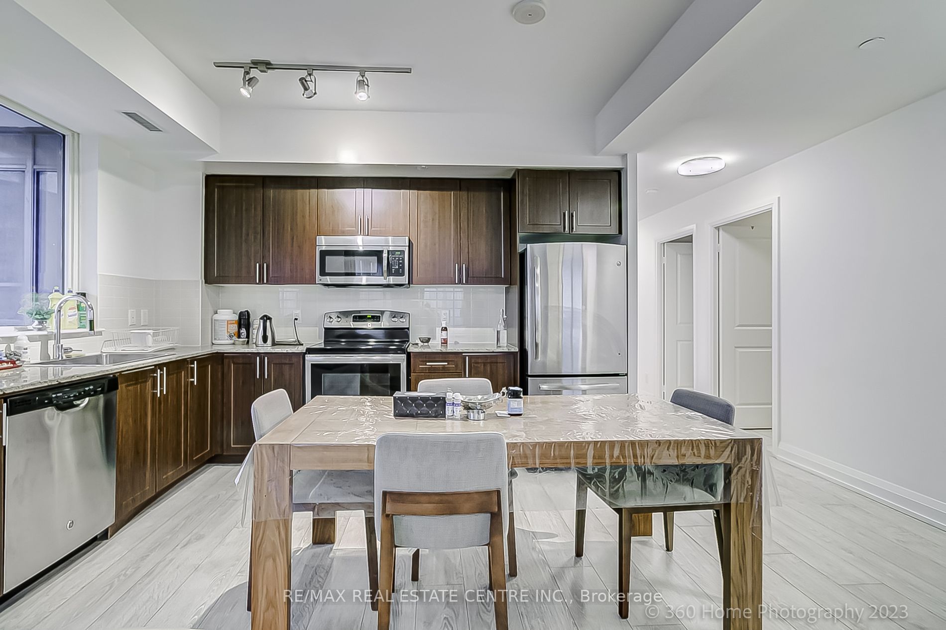 7171 Yonge St, #Lph307