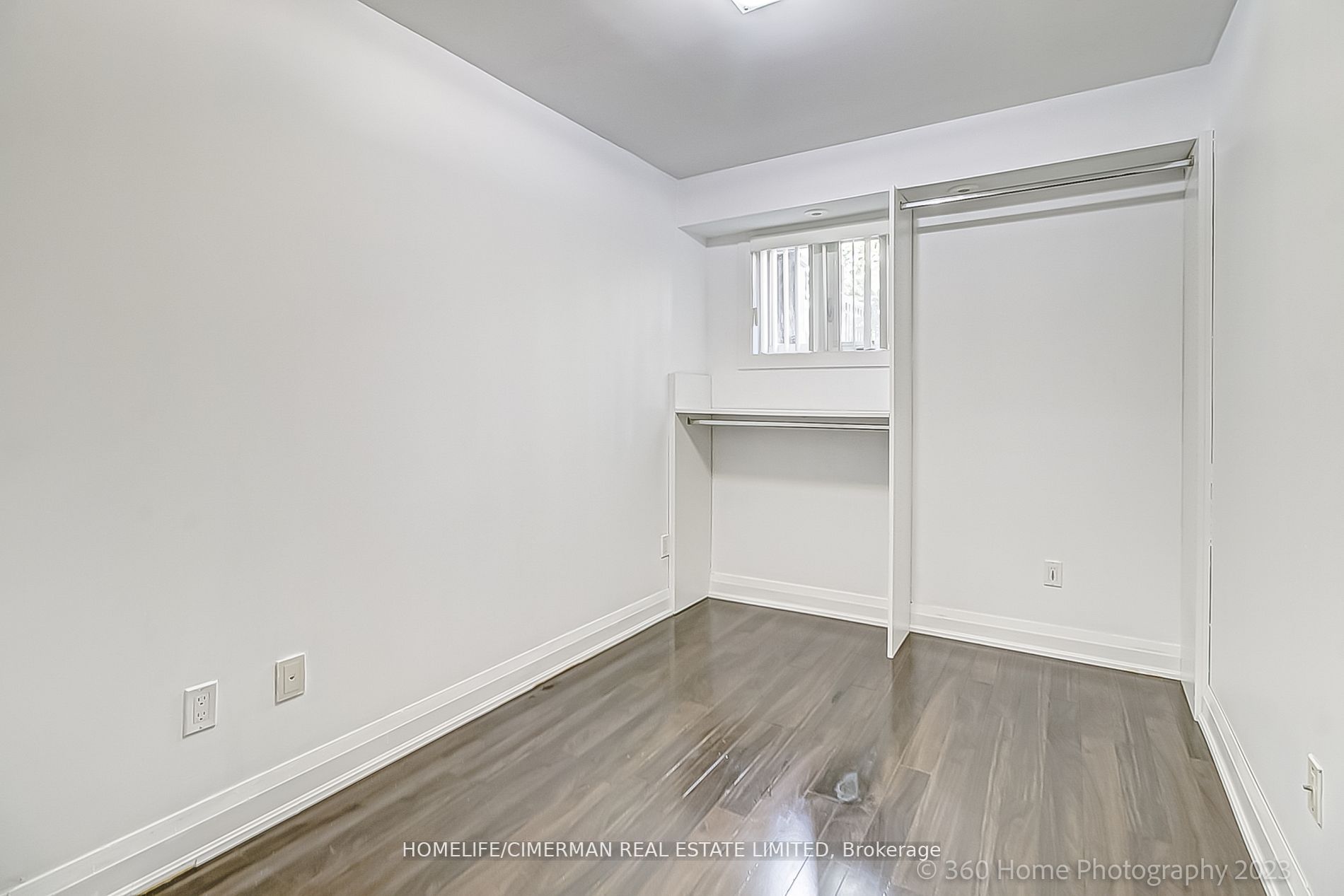 318 John Street, #123