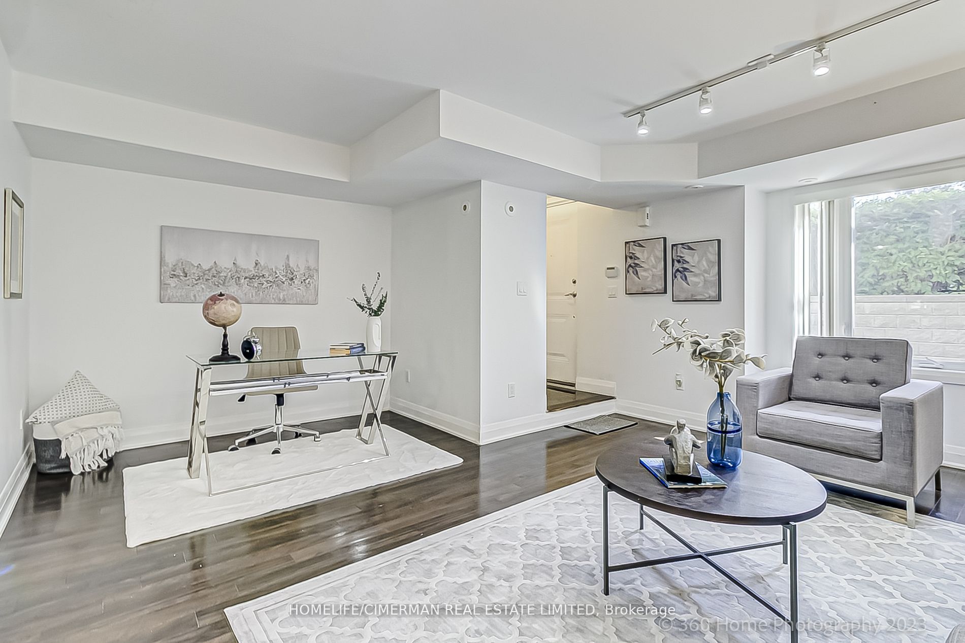 318 John Street, #123