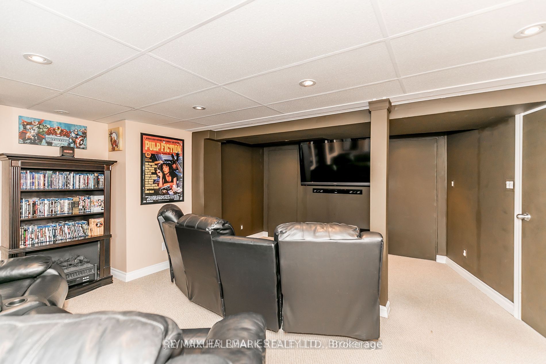 917 Ferndale Cres