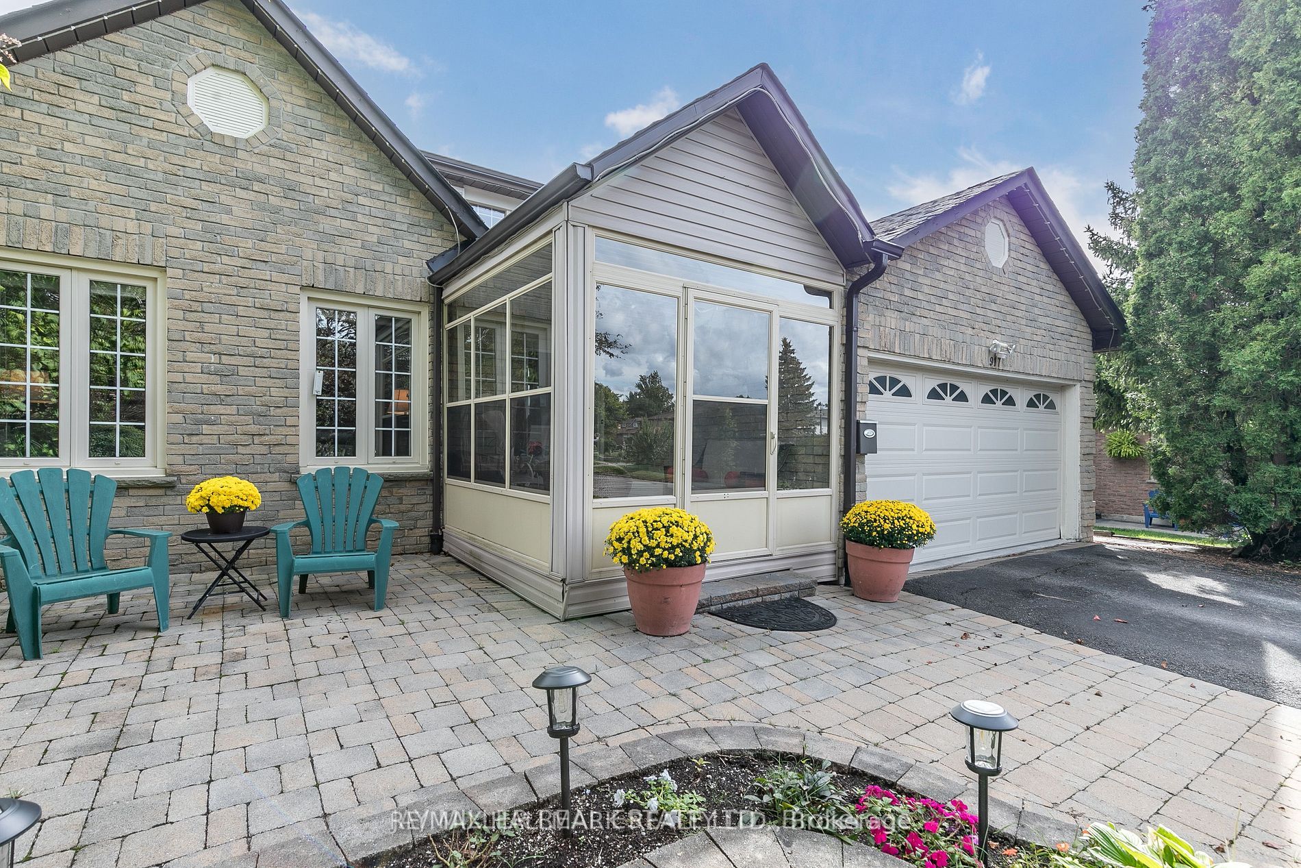 917 Ferndale Cres