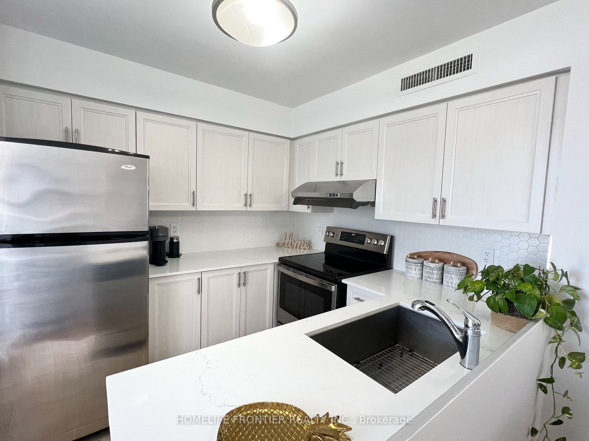 7 North Park Road, #411