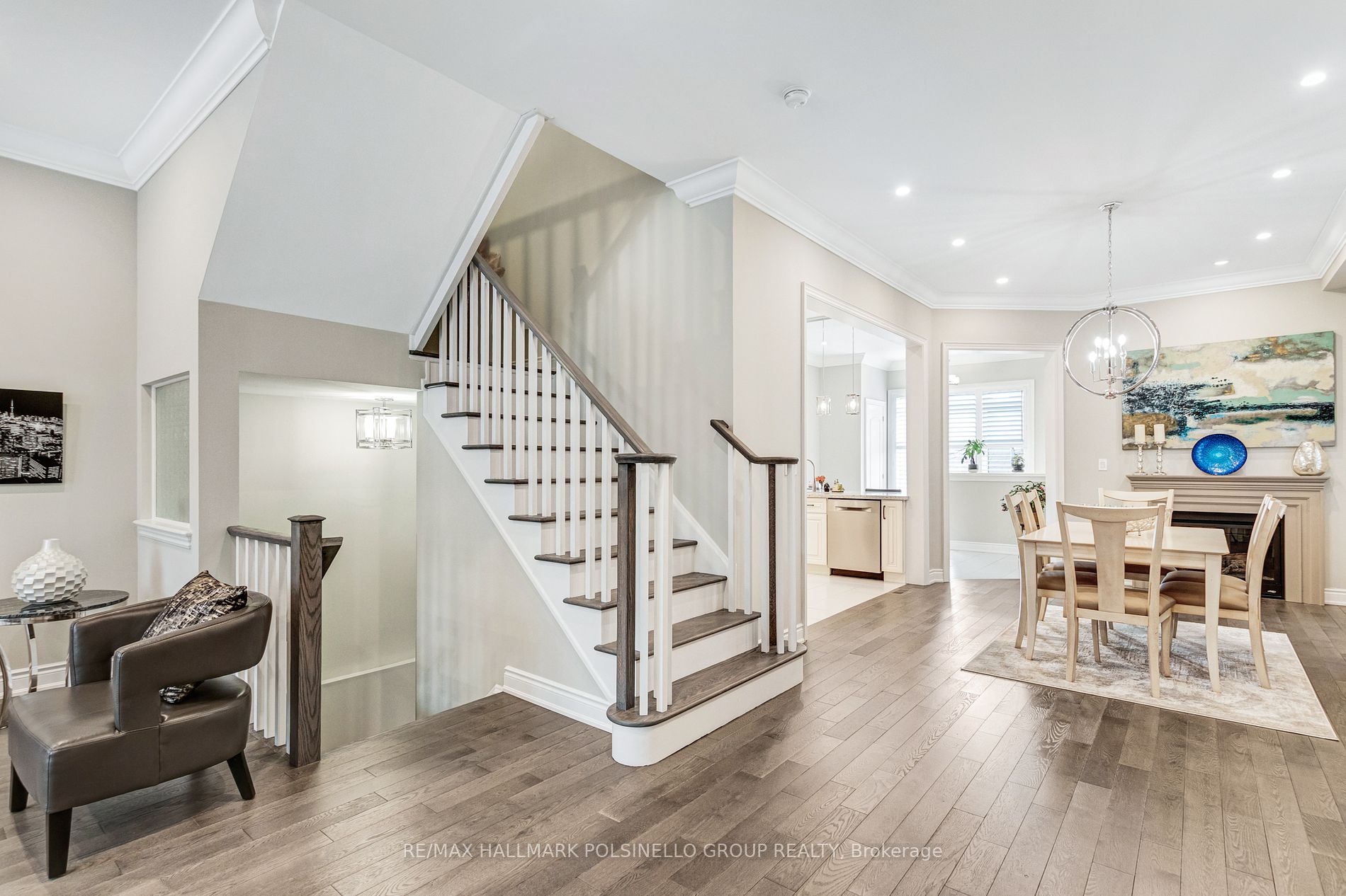 241 Paradelle Drive
