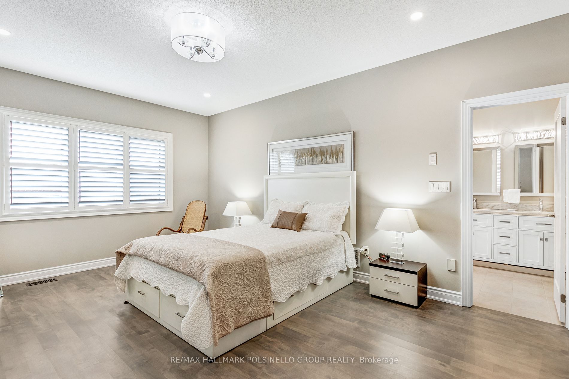 241 Paradelle Drive
