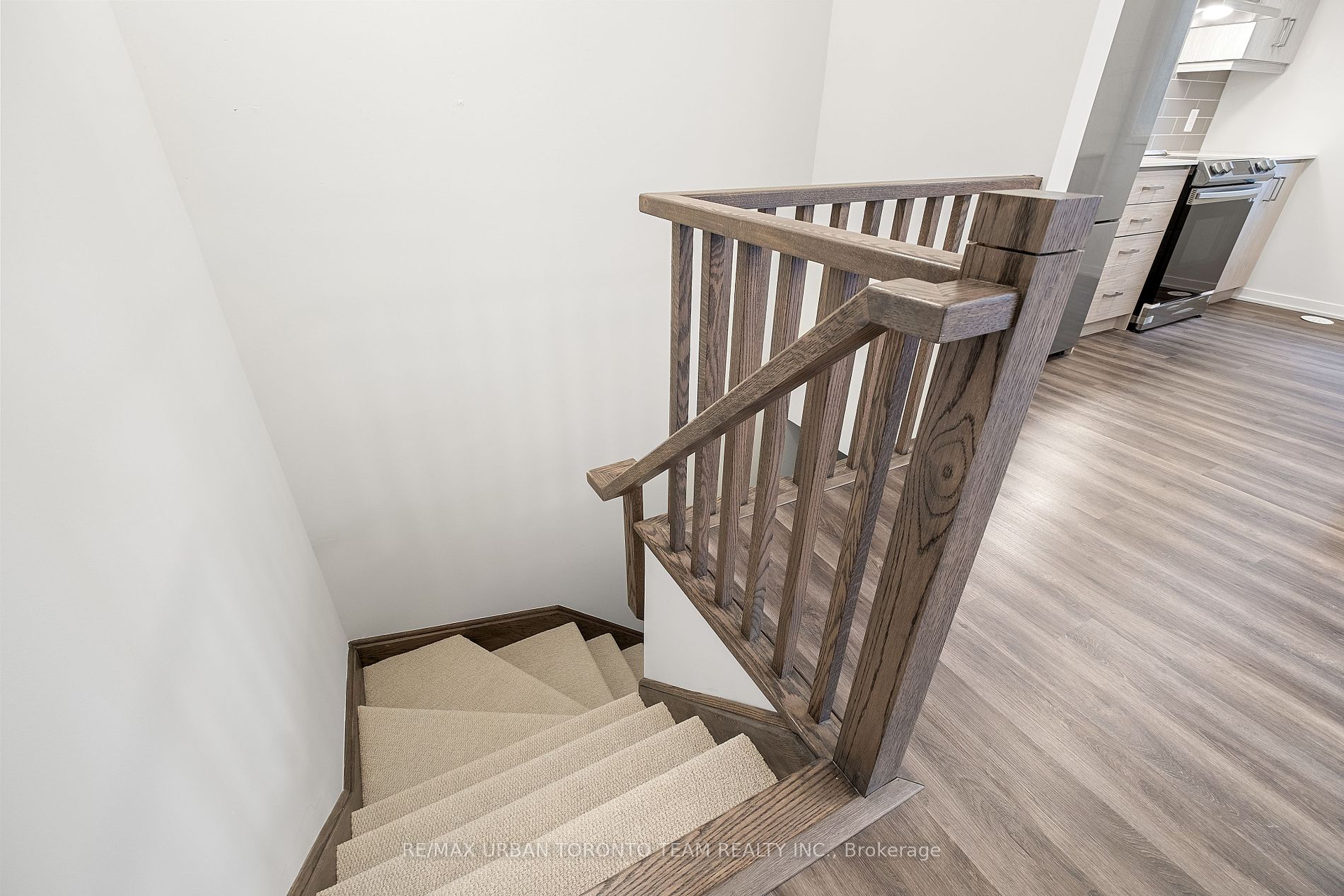 31 Honeycrisp Crescent, #60