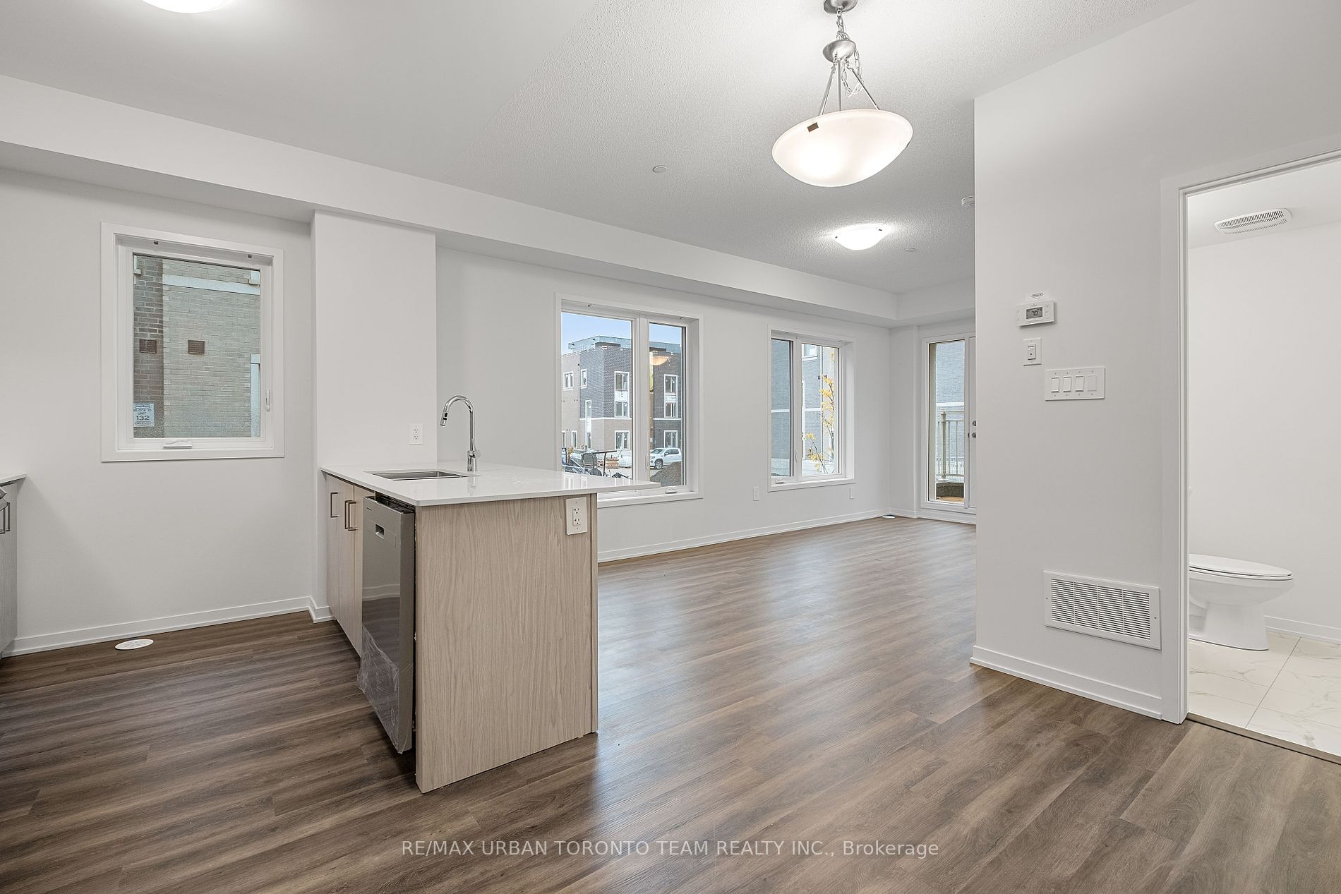 31 Honeycrisp Crescent, #60