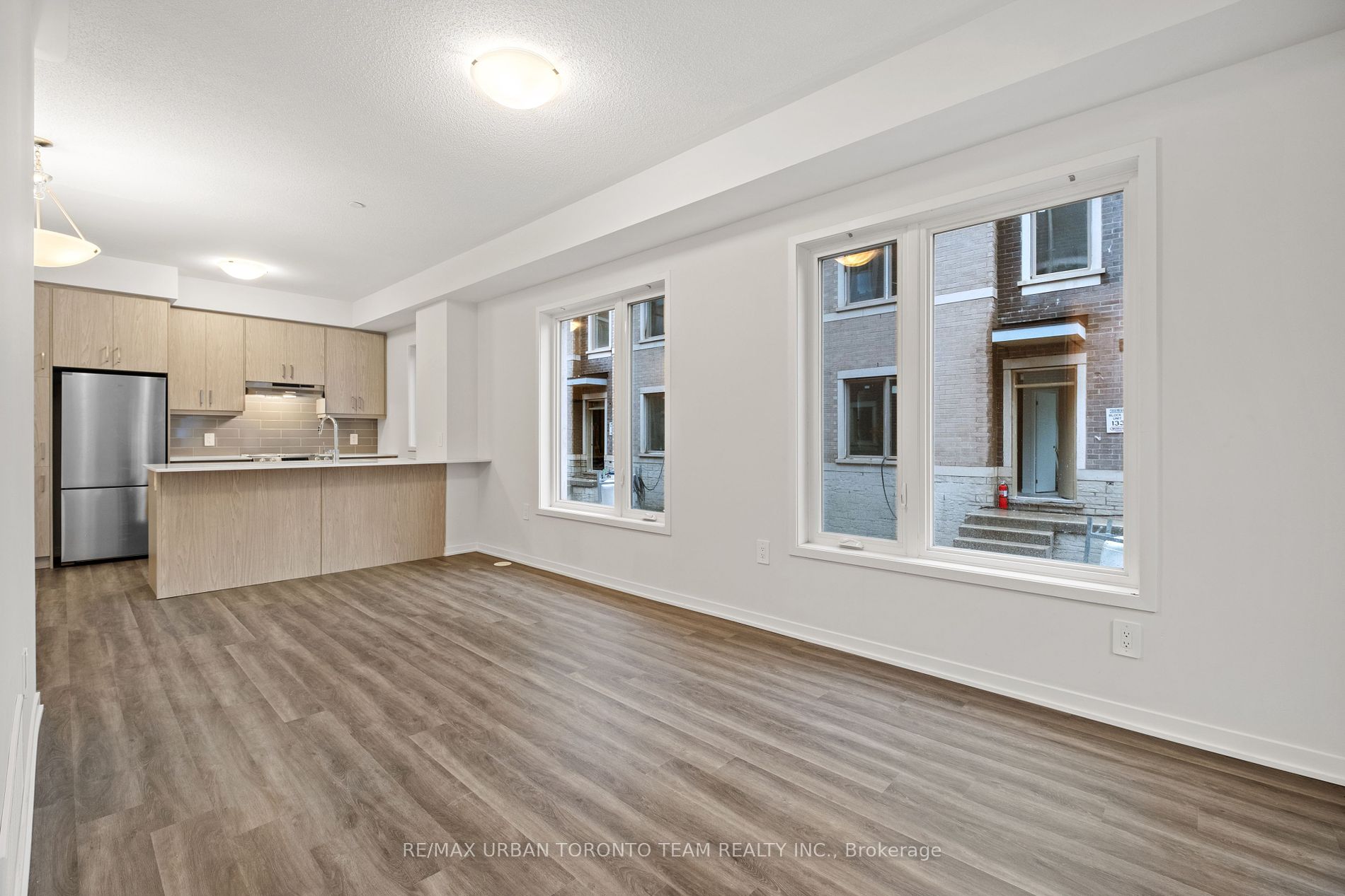 31 Honeycrisp Crescent, #60