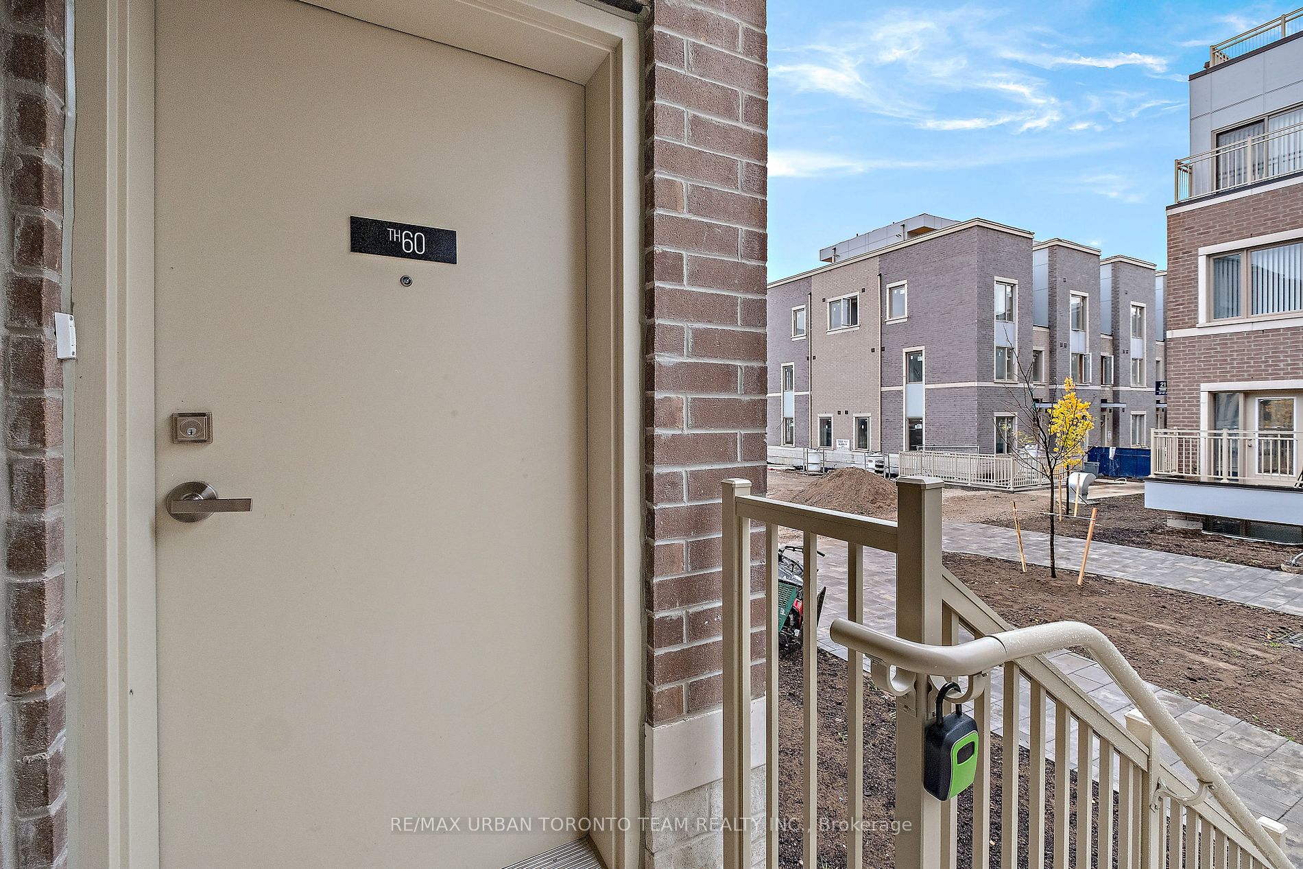 31 Honeycrisp Crescent, #60